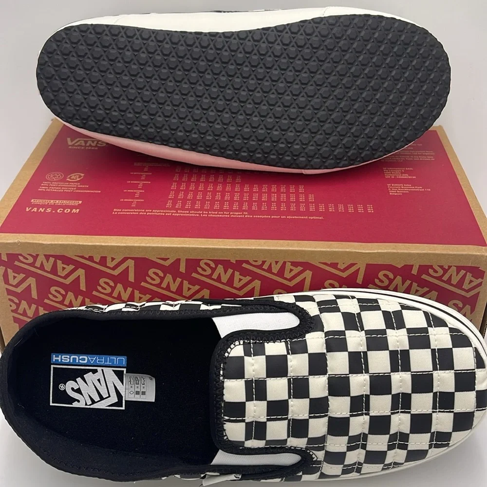 Vans WMNS Slip-Er 2 (Checkerboard)BIk/Clsc White 
VN0A4UWOIB8 Sneakers - Picture 4 of 16